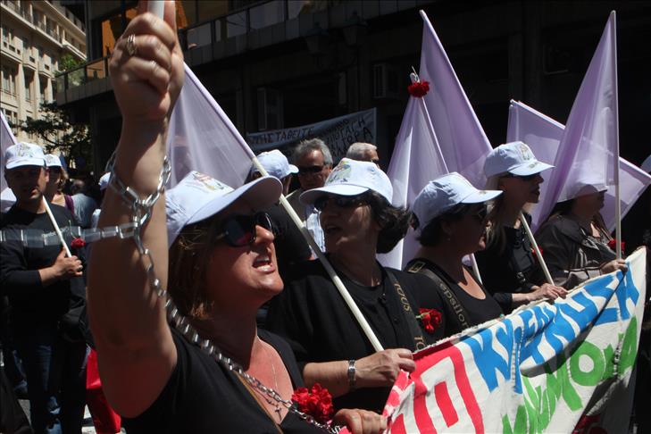 Protests mark worldwide May Day celebrations
