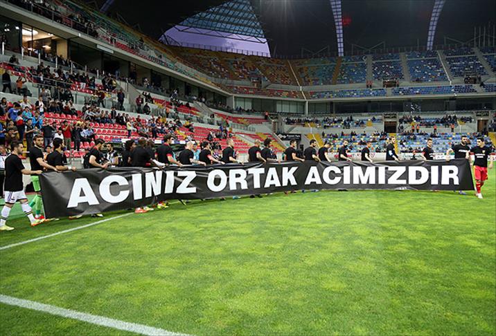 Fenerbahçe ve Kayserispor Soma'yı unutmadı