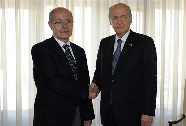 Bahçeli 10. Cumhurbaşkanı Sezer'i ziyaret etti