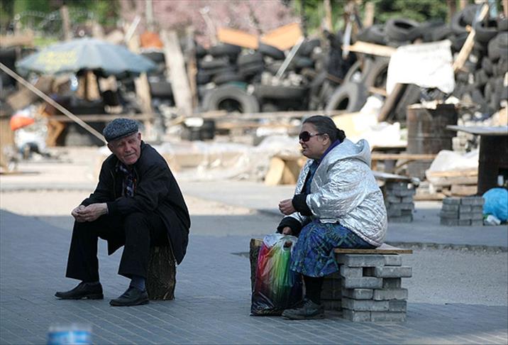 Ukrayna emekli maaş ödemelerini geçici olarak durdurdu
