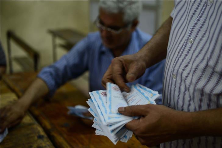 Egypt opposition cast doubt on presidential poll results