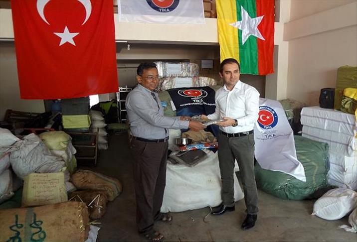 TİKA Rohingya Müslümanlarının yaralarını sarıyor