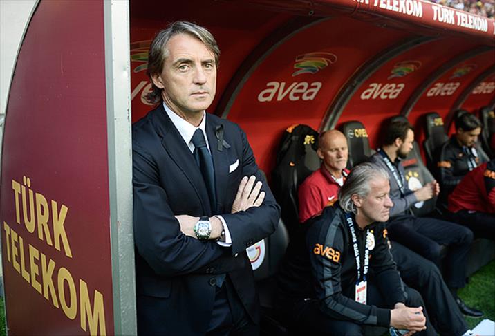 Galatasaray’da kalıyorum