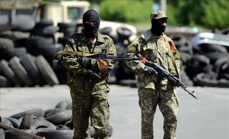 Russian tanks have entered east Ukraine, says Kiev