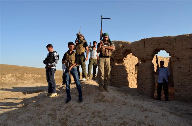 Tuz Khurmatu Turkmen take up arms in fight against ISIL