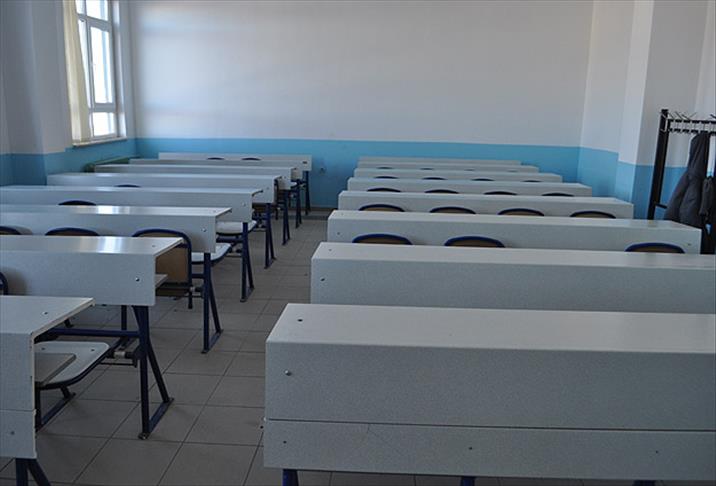 Azerbaycan'da Gülen okulları kapatıldı