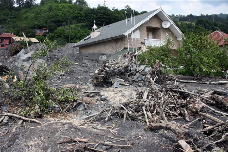 Topčić Polje mjesec dana nakon katastrofe