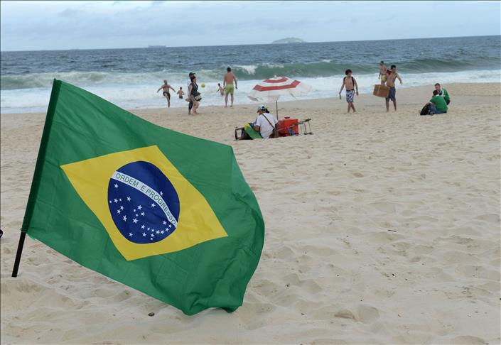 World Cup fans opt for beach over sky-high hotel prices