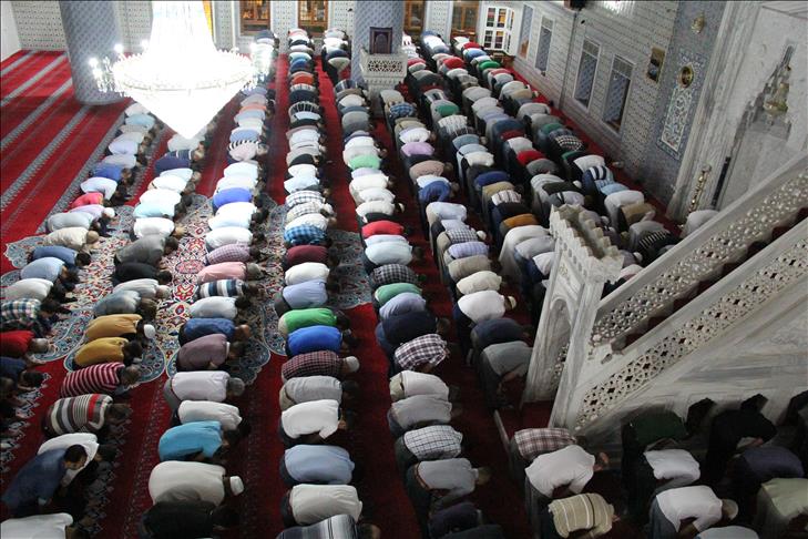 Ramadan starts Sunday for most Arab, African nations