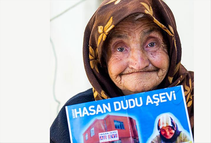 "Mutluluğun fotoğrafı"ndaki Hatice nine