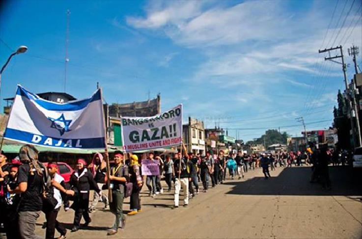 Philippines Muslims march to protest Israel