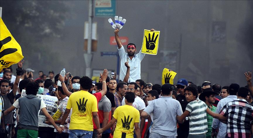 Pro-Morsi bloc calls for fresh protests on Friday
