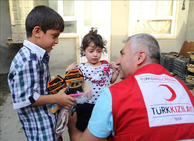 Turkish Red Crescent sends aid to Iraqi Turkmen