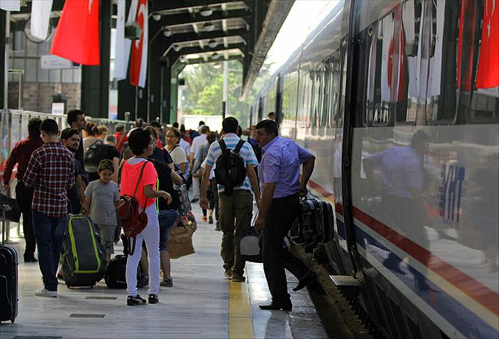 Ankara-İstanbul YHT 5 bin yolcu taşıdı