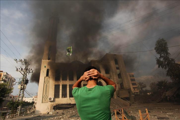 Israel strikes 5 Gaza mosques