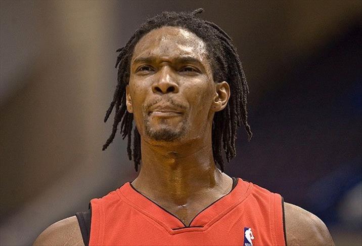 Bosh 118 milyon dolara yuvada kaldı