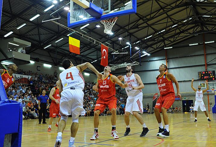 12 Dev Adam Belçika'ya mağlup oldu