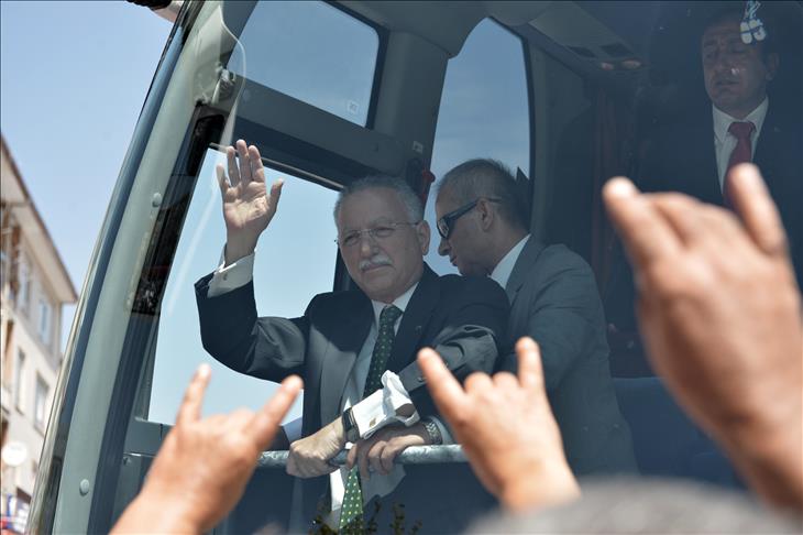 Millet milliyetçiliği öpüp başına koyanları istiyor
