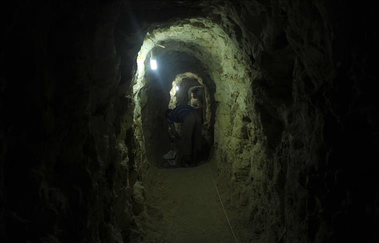 Hamas fighters escape death in collapsed Gaza tunnel