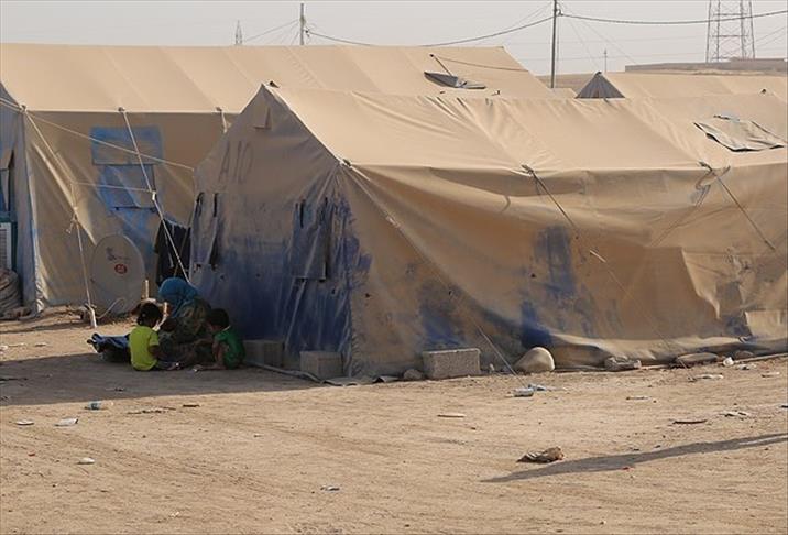Refugees from Erbil camp evacuate due to threat from IS