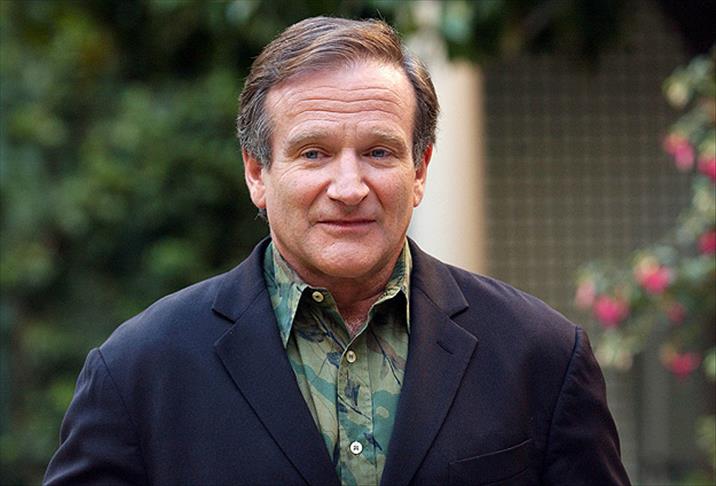 Hollywood'un ünlü aktörü Robin Williams öldü