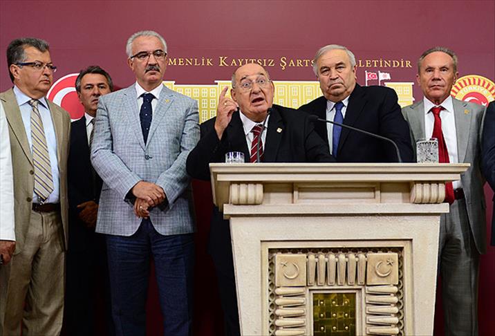 CHP'li eski vekillerden Kılıçdaroğlu'na istifa çağrısı
