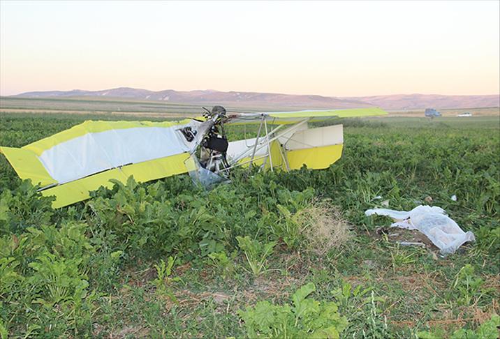 Polatlı'da sivil eğitim uçağı düştü