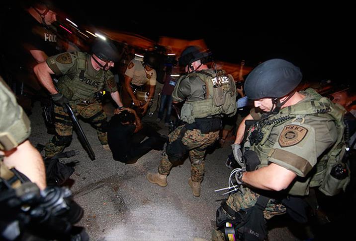 AA muhabirine silah doğrultan polis açığa alındı