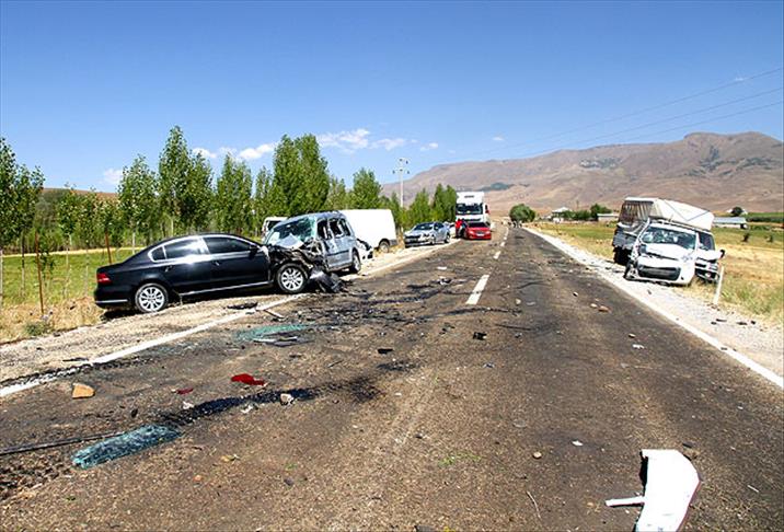 Varto-Karlıova yolu ulaşıma açıldı
