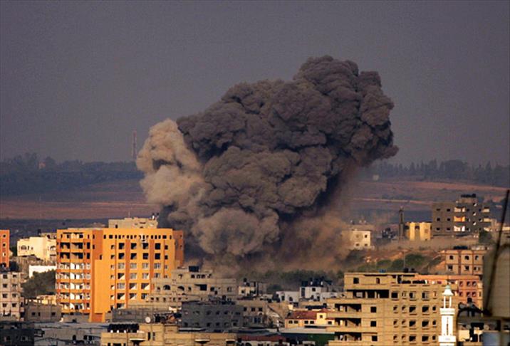 Gazze'de ölenlerin sayısı 2 bin 96'ya yükseldi