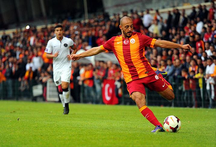 Amrabat Malaga'ya kiralandı