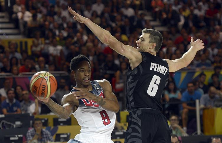 USA cruise past New Zealand to lead Group C