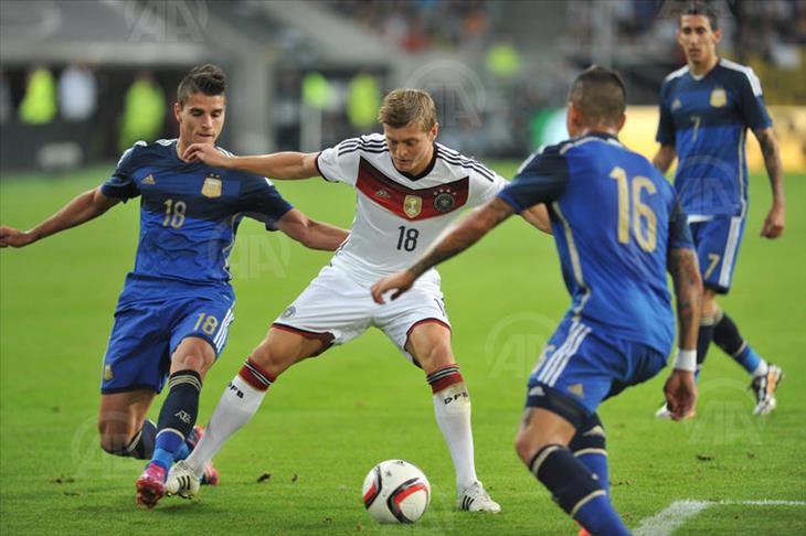 Football: Argentina takes revenge against Germany