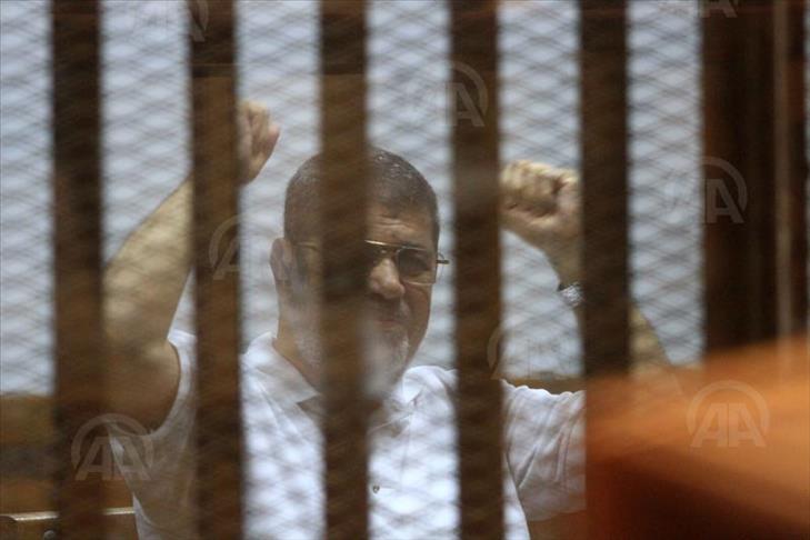 Egjipt, Mursi përsëri në gjygj