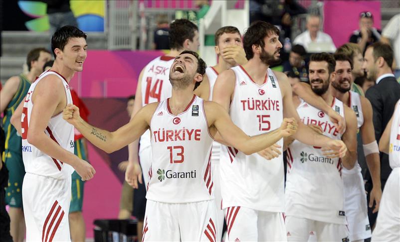 World Cup basketball: Turkey narrowly defeat Australia