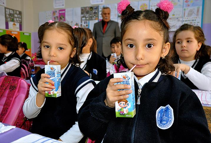 Öğrencilere haftada 3 gün süt dağıtılacak