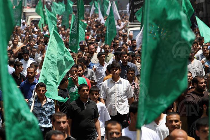 Un pays arabe a versé la moitié des salaires des fonctionnaires du Hamas