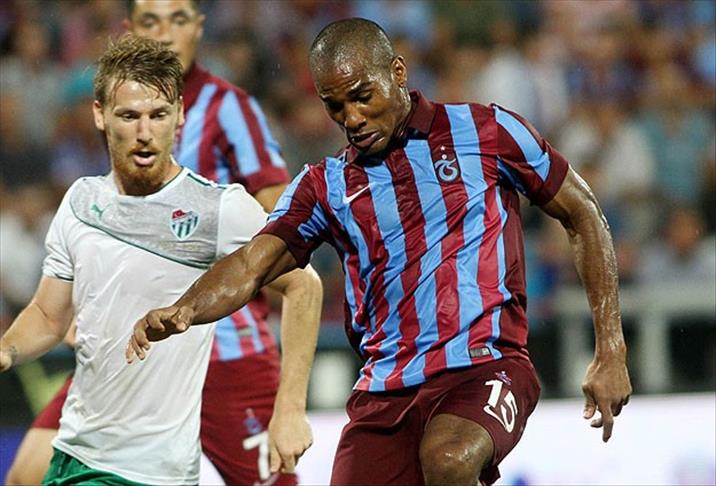 Metz Malouda ile anlaştı