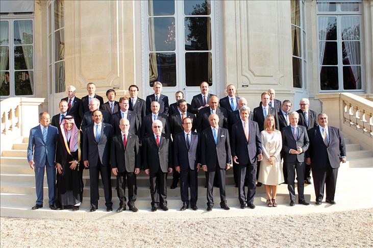 Paris: 29 states pledge military aid for Iraq