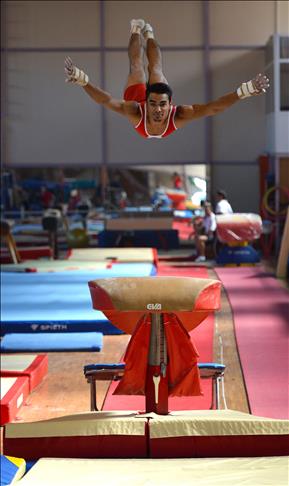 Turkish gymnast preparing for new record