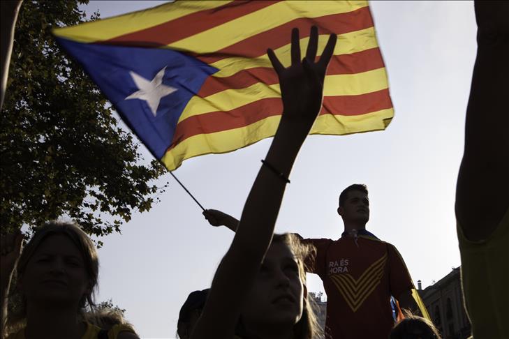 Madrid daily accuses Catalonia of buying Moroccan votes