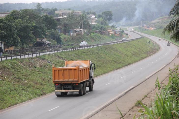Côte d’Ivoire: des routes dégradées, une économie en berne