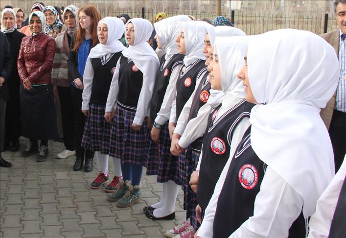 Turkish government allows headscarf in high schools