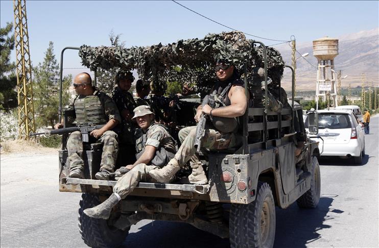 Lebanon army arrests 3 Syrians in Arsal