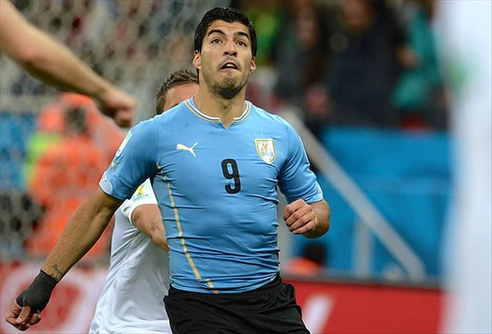 Suarez Uruguay'ın aday kadrosunda