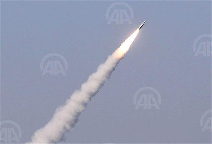 Le Pakistan teste des missiles sol-sol à capacité nucléaire