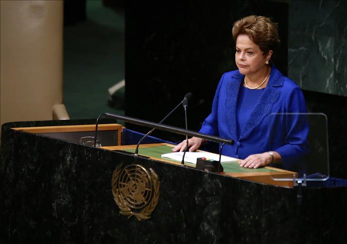 Brazil poll: Rousseff nearly doubles first-round lead
