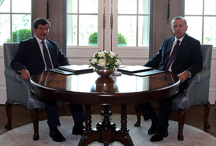 Cumhurbaşkanı Erdoğan Başbakan Davutoğlu'nu kabul etti