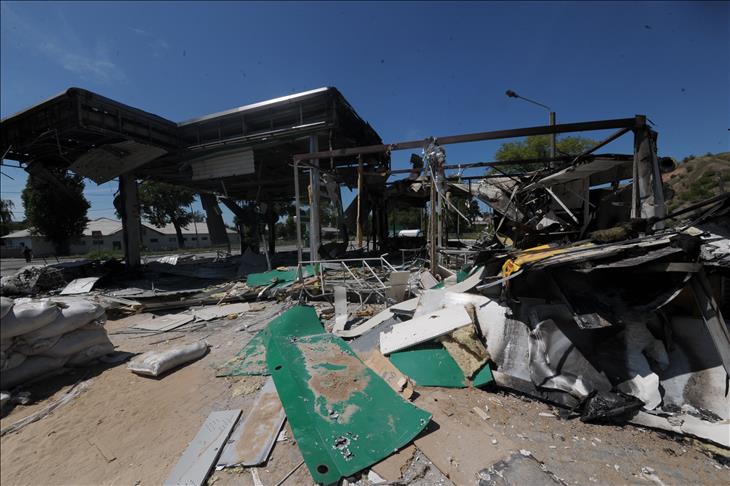 Eight killed in separatist attacks in eastern Ukraine