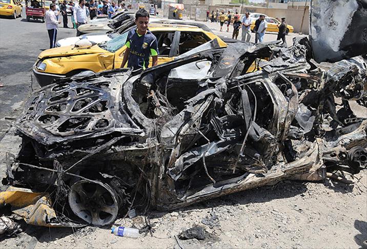 Bağdat'ta bombalı saldırılar: 12 ölü